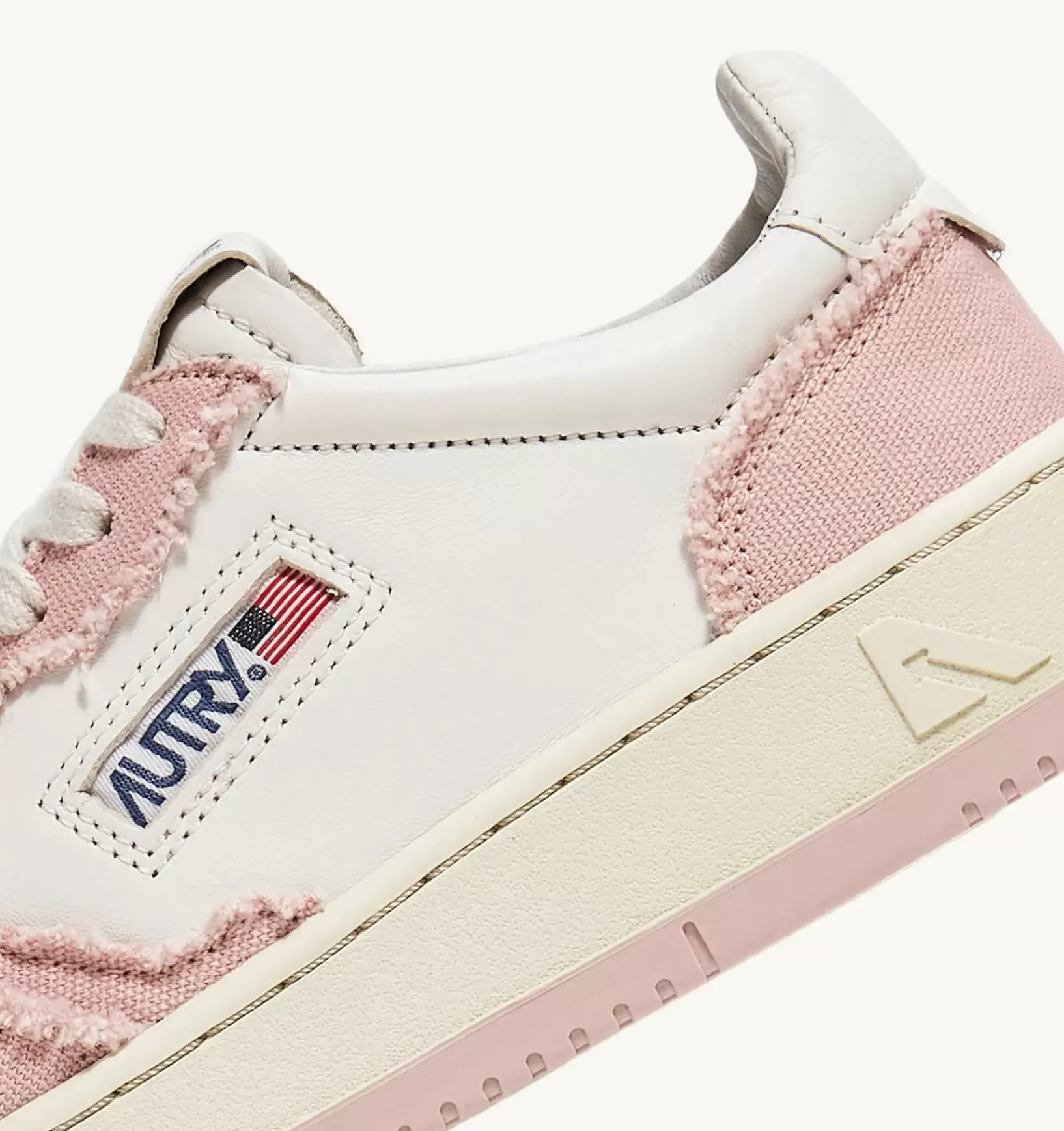 Medalist Low Sneaker In Pelle Di Capra E Tela Bianco Powder