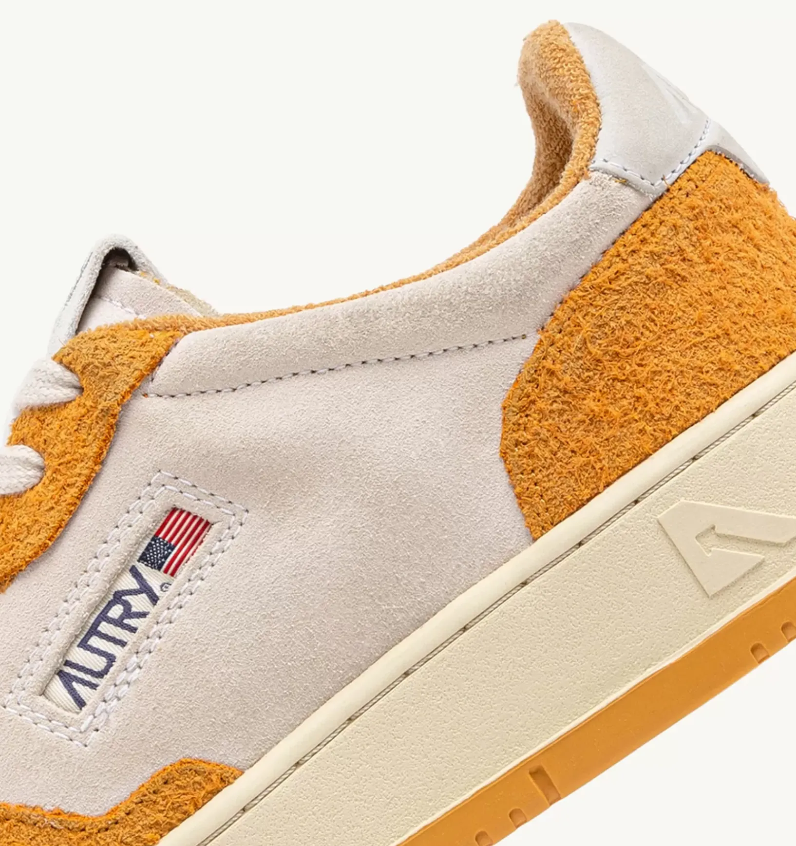 Medalist Low Sneakers In Suede Bianco E Suede Effetto Hair Arancione
