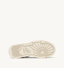 Sneakers Clc In Pelle Colore Bianco