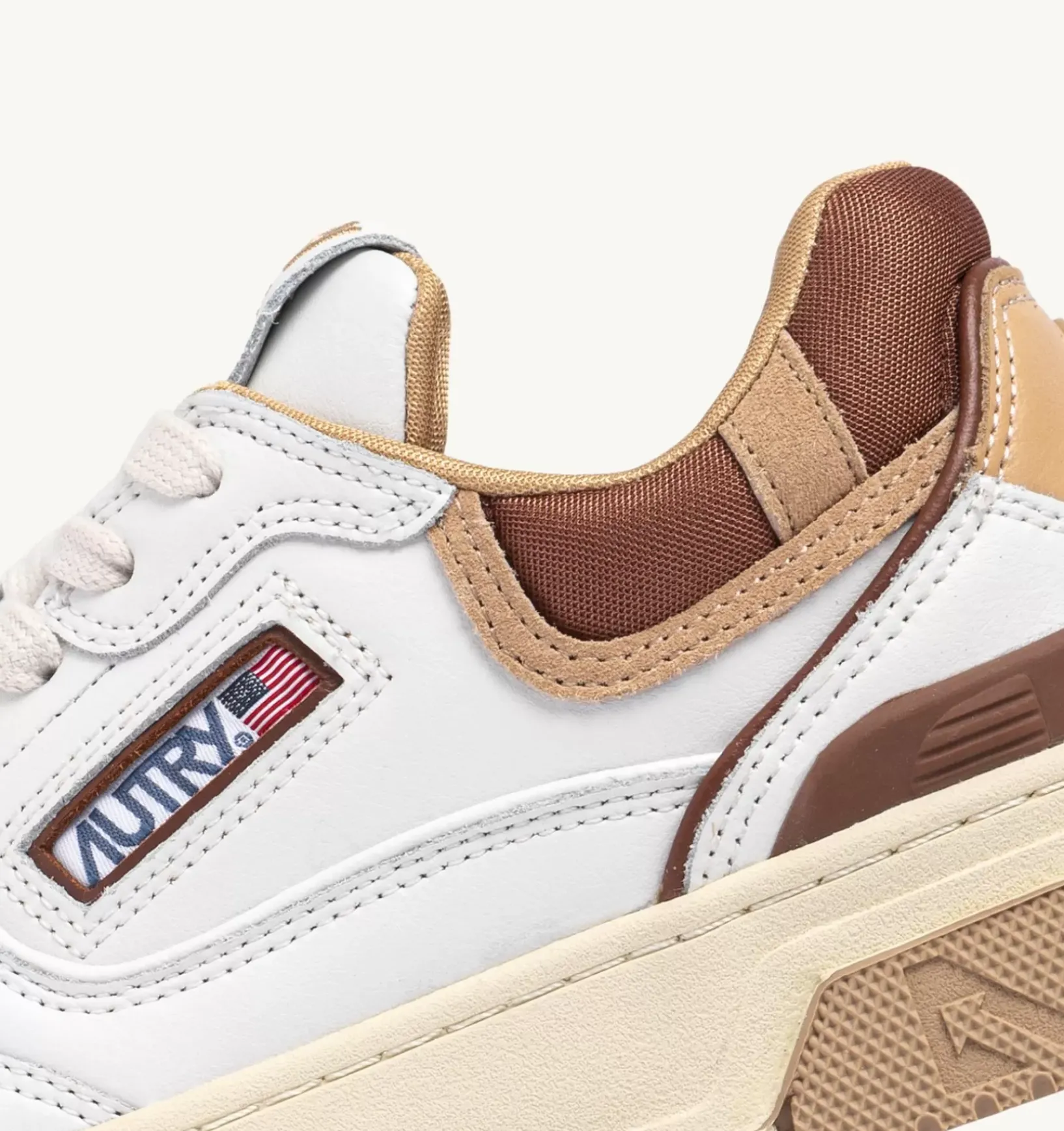 Sneakers Clc In Pelle Colore Bianco Beige E Marrone