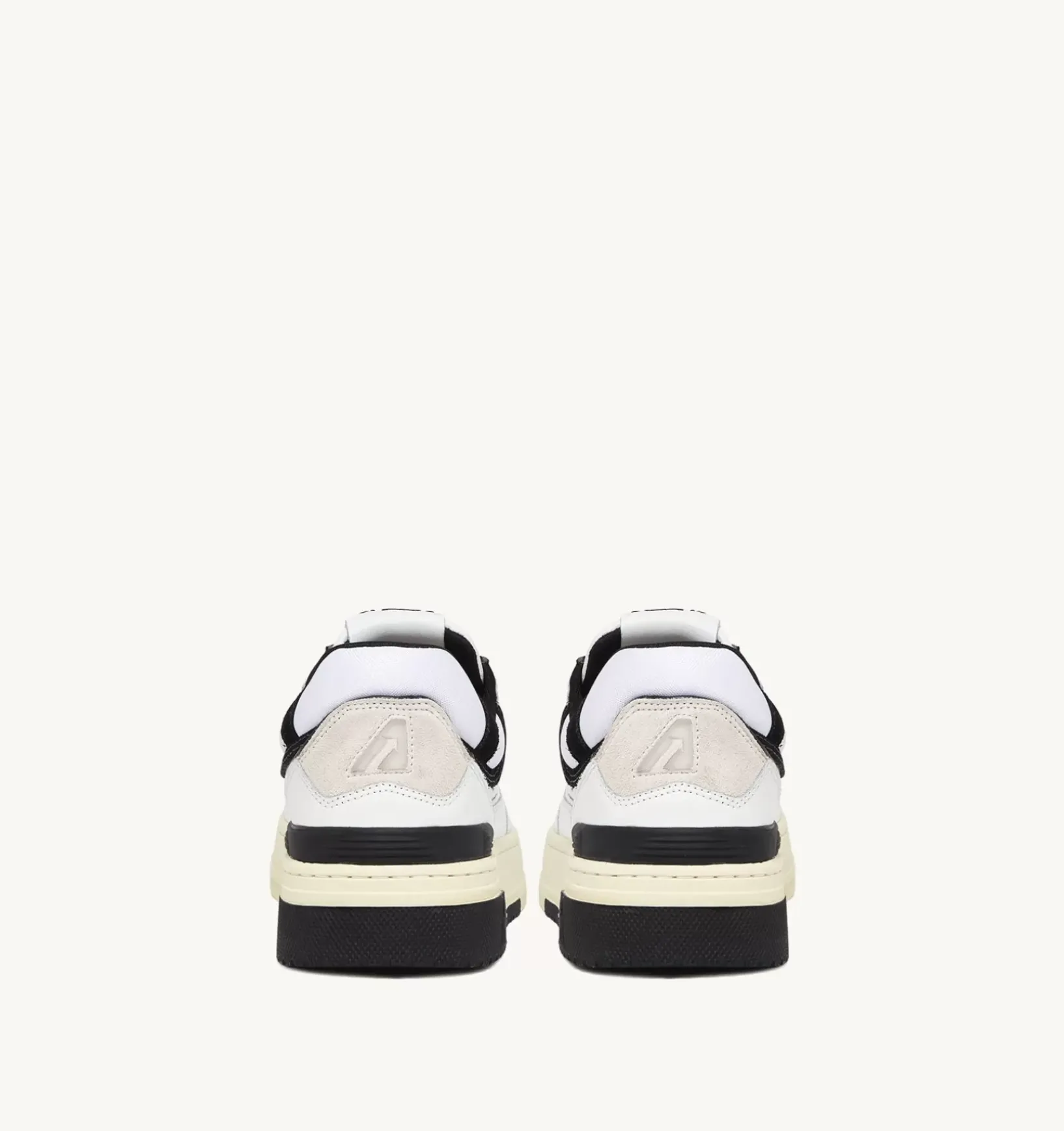 Sneakers Clc In Pelle Colore Bianco E Nero
