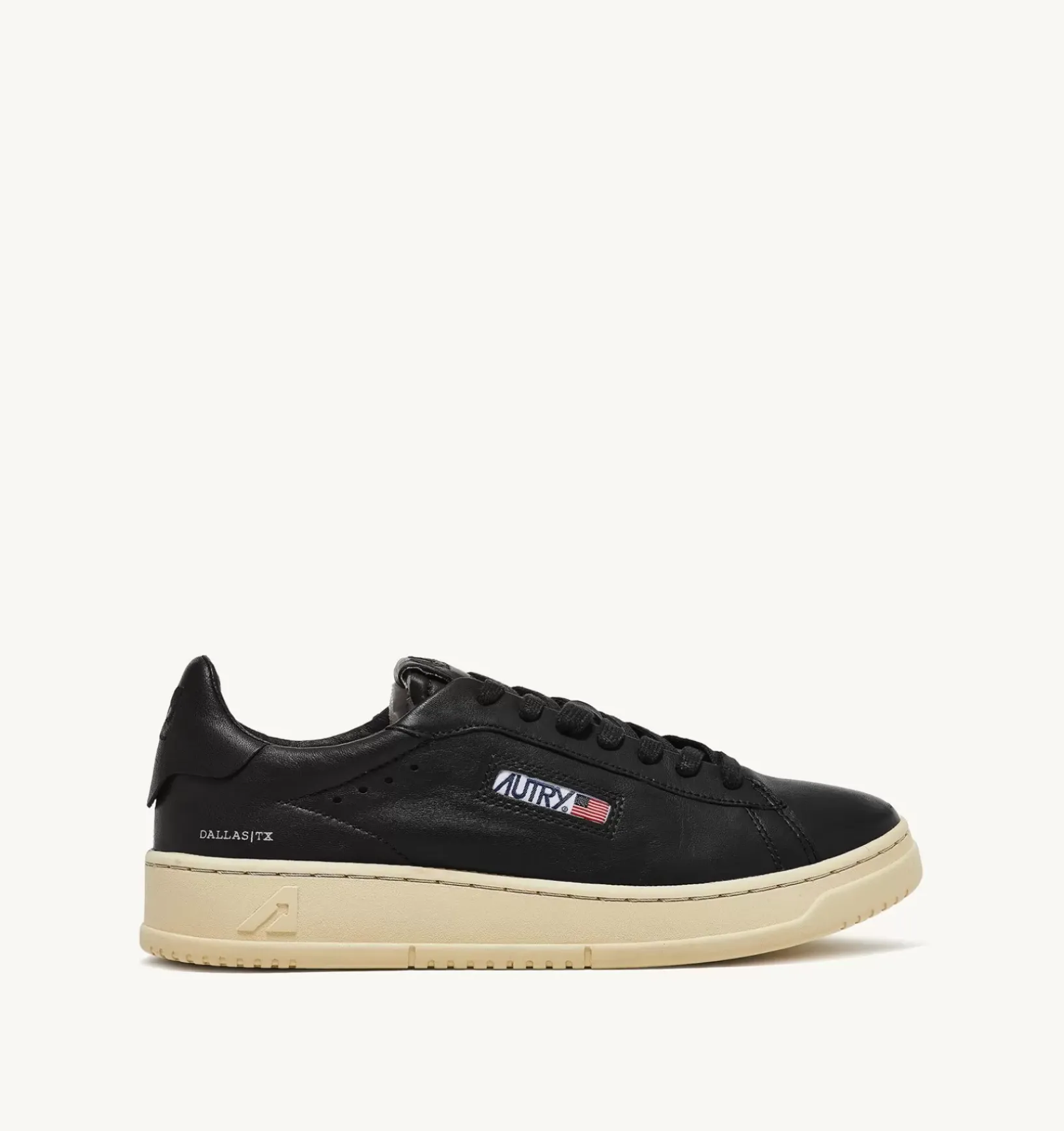 Sneakers Dallas Low In Morbida Pelle Nera Di Capra