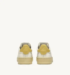 Sneakers Dallas Low In Pelle Di Capra E Nabuk Colore Giallo