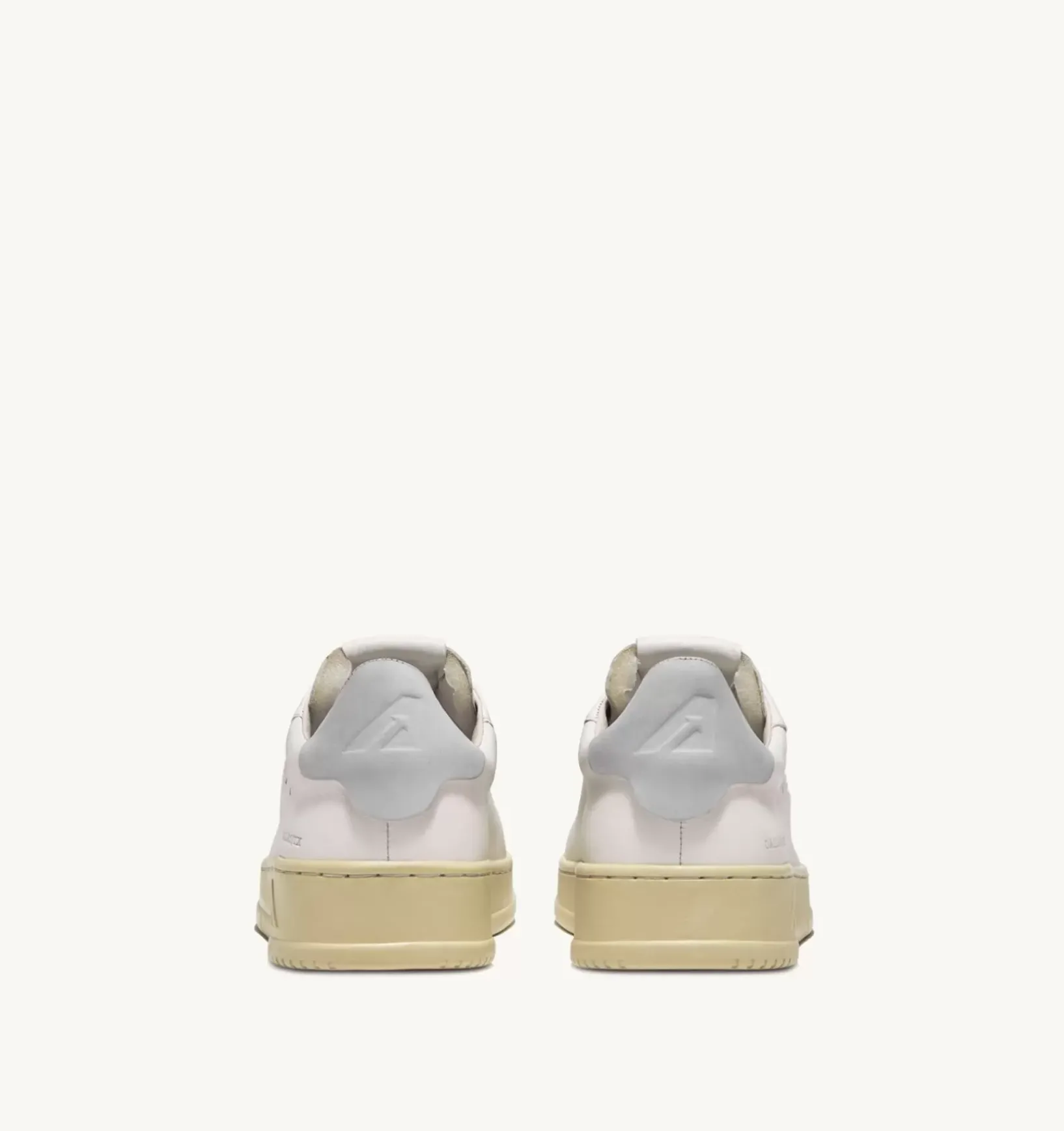 Sneakers Dallas Low In Pelle Di Capra E Nabuk Colore Bianco