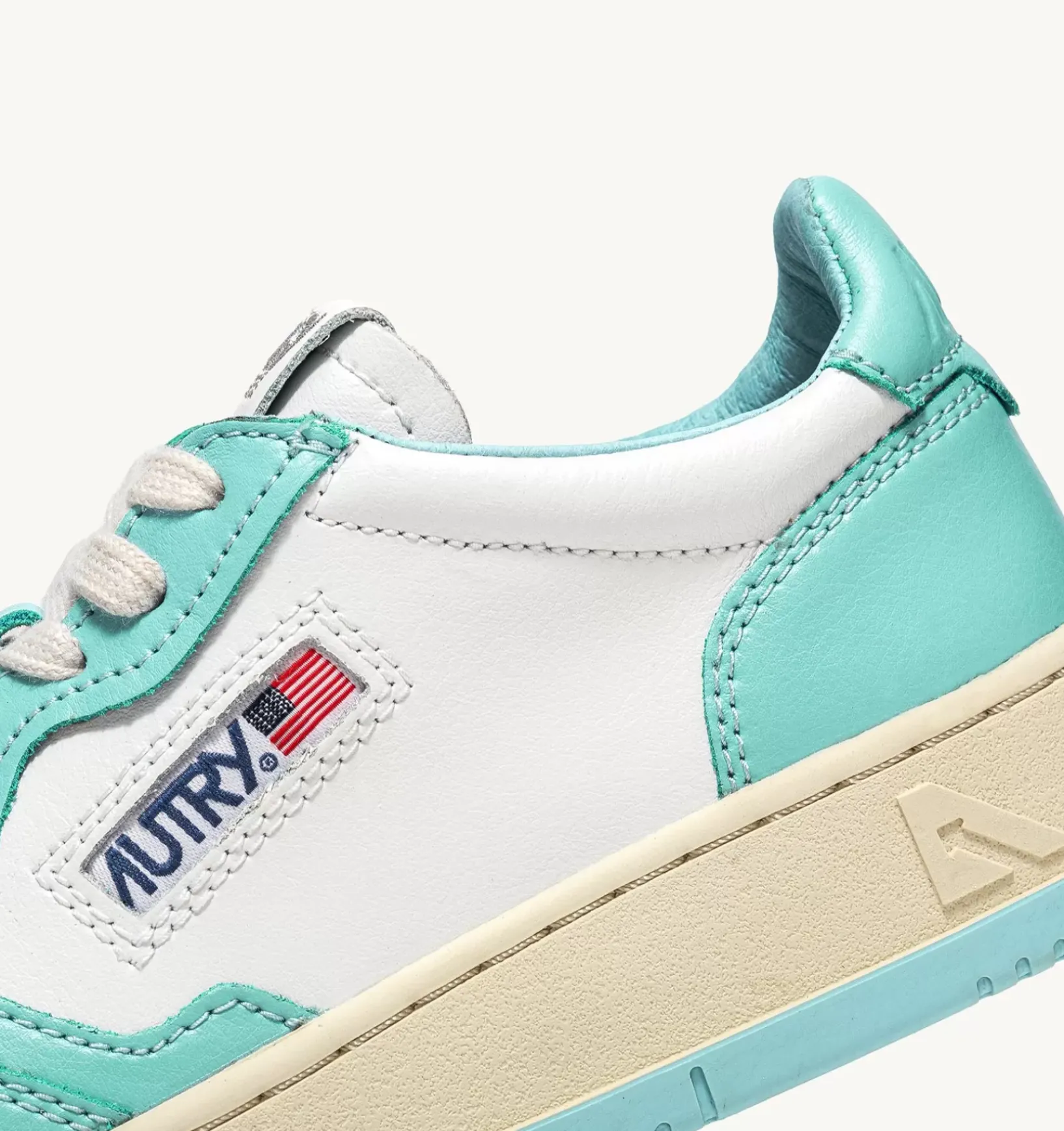 Sneakers Medalist Low In Pelle Bicolore Bianco E Turquoise