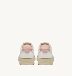 Sneakers Medalist Low In Pelle Morbida Di Capra E Spugna Color Bianco E Powder