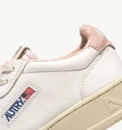 Sneakers Medalist Low In Pelle Morbida Di Capra E Spugna Color Bianco E Powder