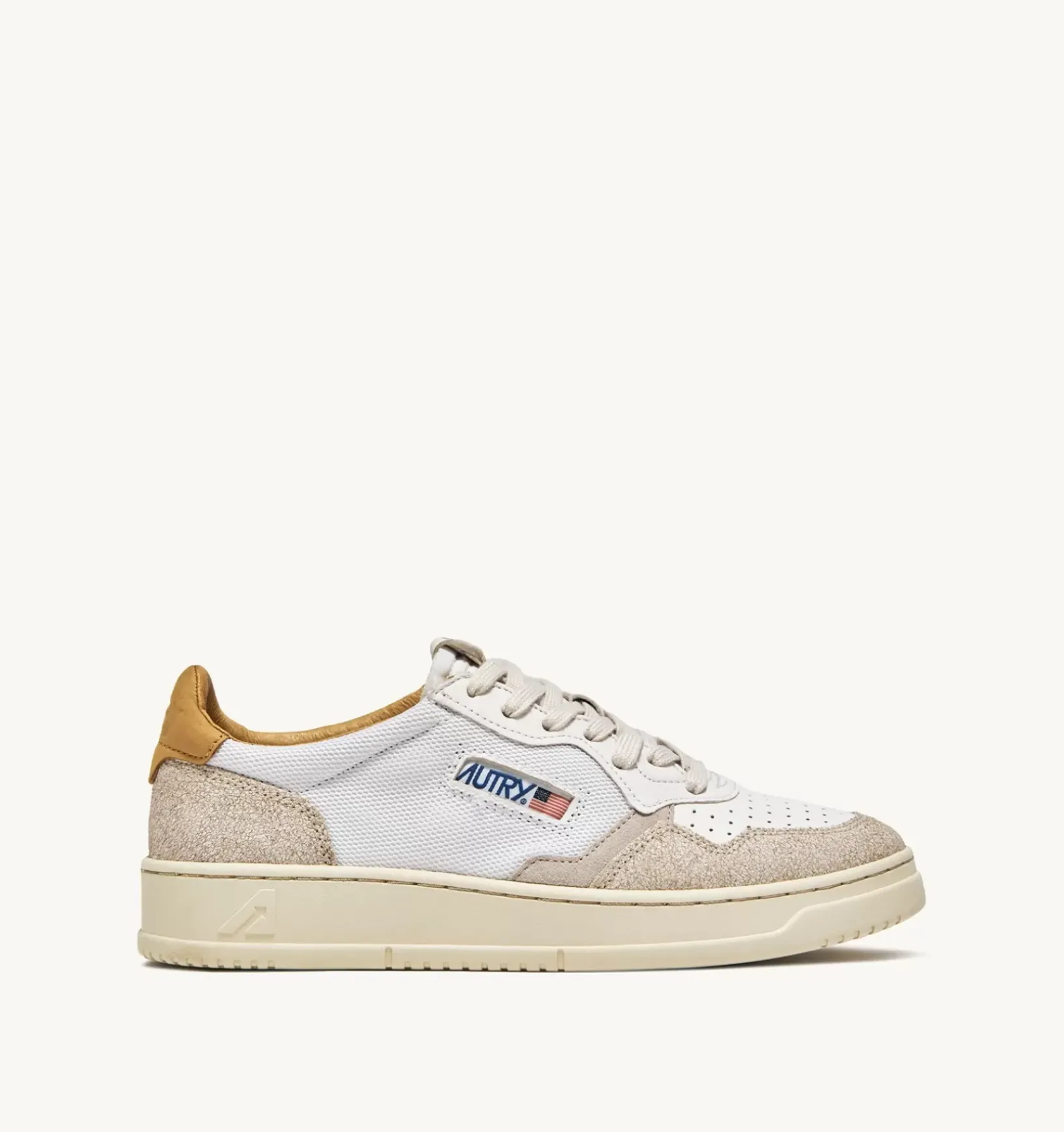 Sneakers Medalist Low In Pelle Morbida Di Capra Effetto Dragon E Crackle Nabuk Color Bianco