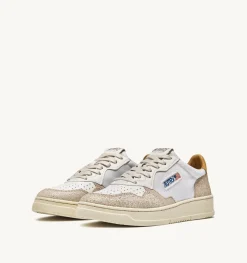 Sneakers Medalist Low In Pelle Morbida Di Capra Effetto Dragon E Crackle Nabuk Color Bianco
