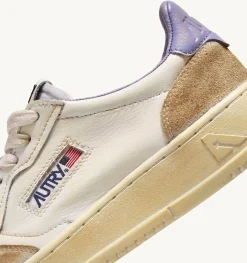 Sneakers Medalist Low Super Vintage In Pelle Yellowing Bianco Lavender
