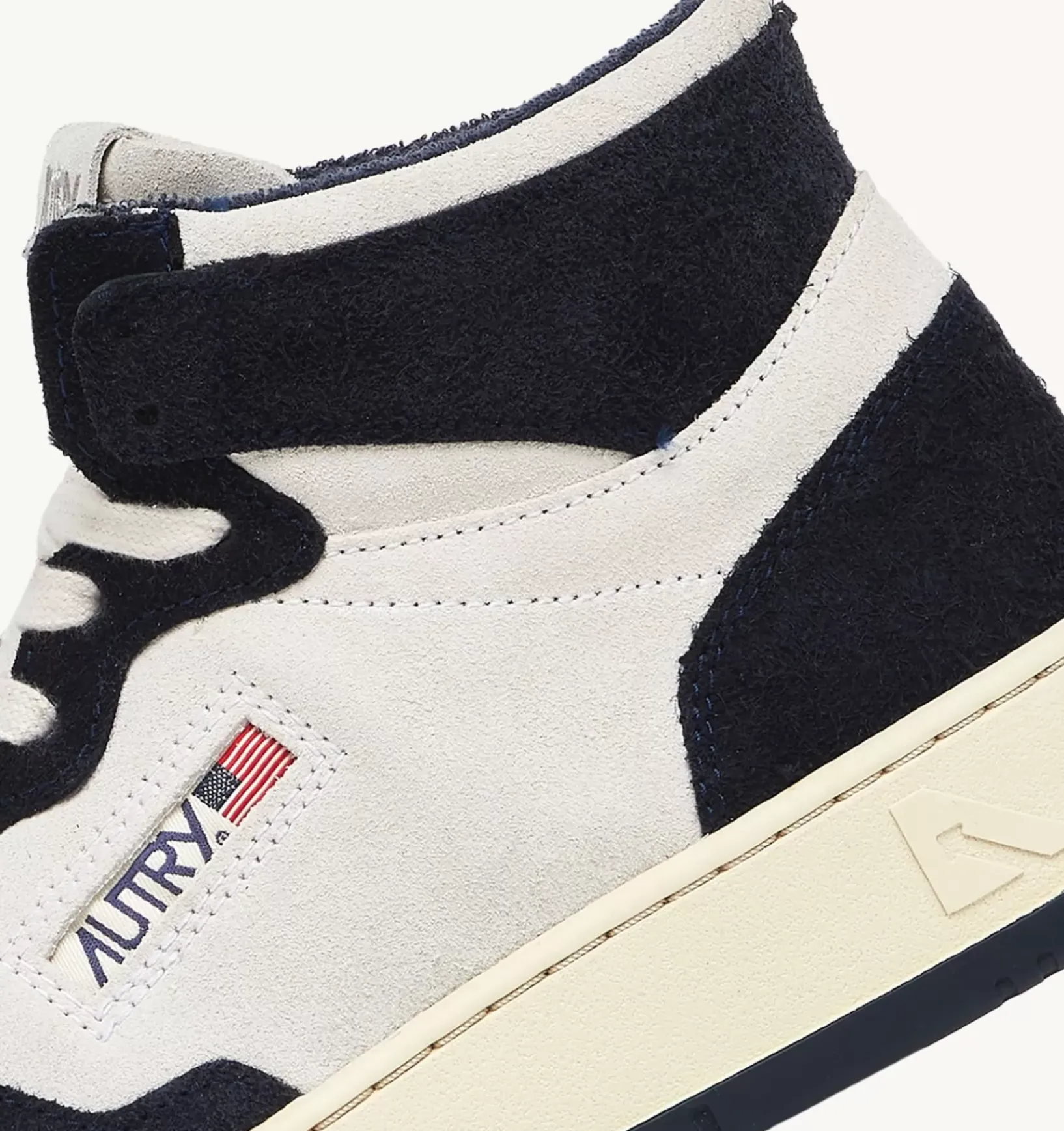 Sneakers Medalist Mid In Suede Beige E Blu
