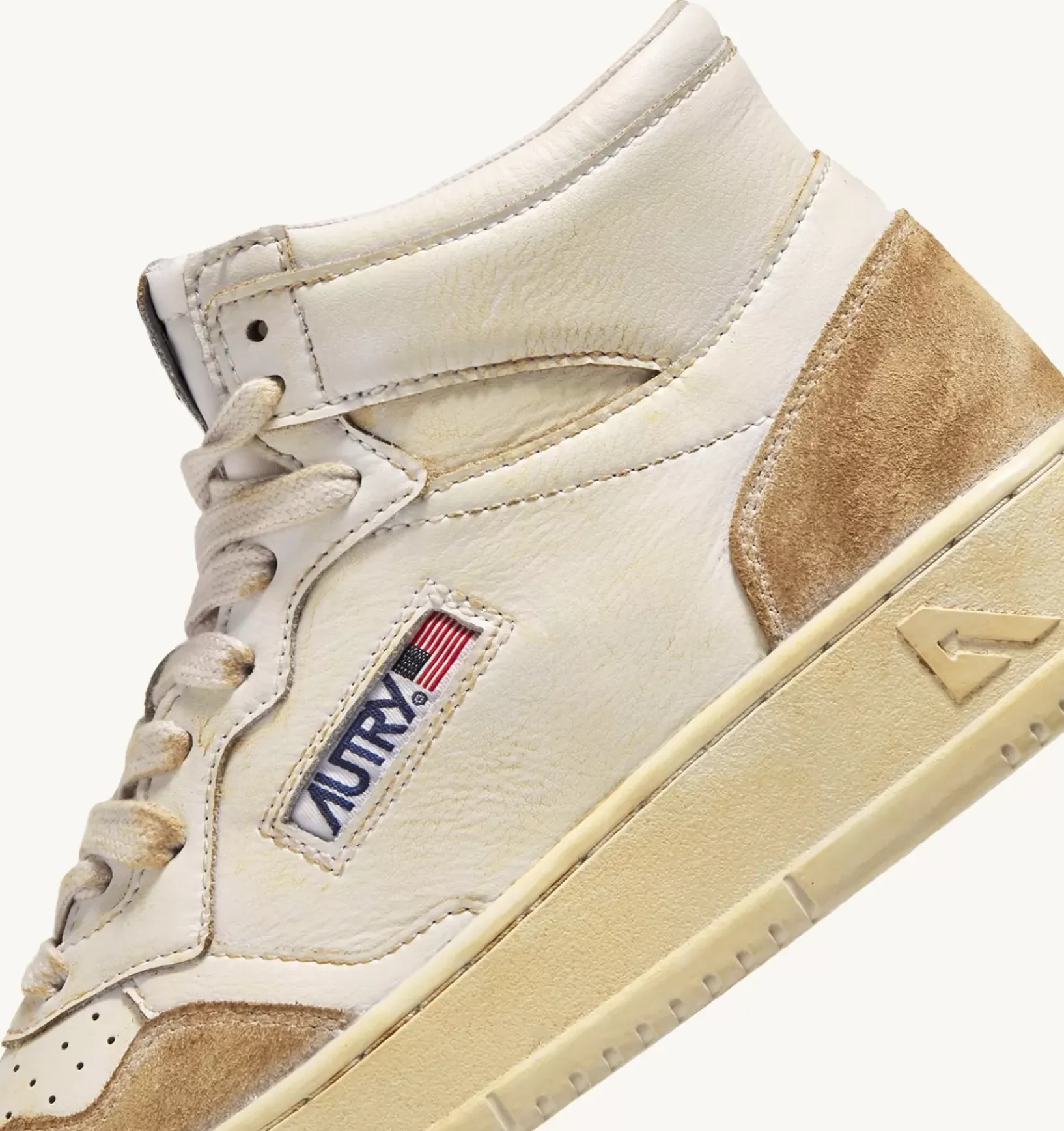 Sneakers Medalist Mid Super Vintage In Pelle Yellowing Bianco