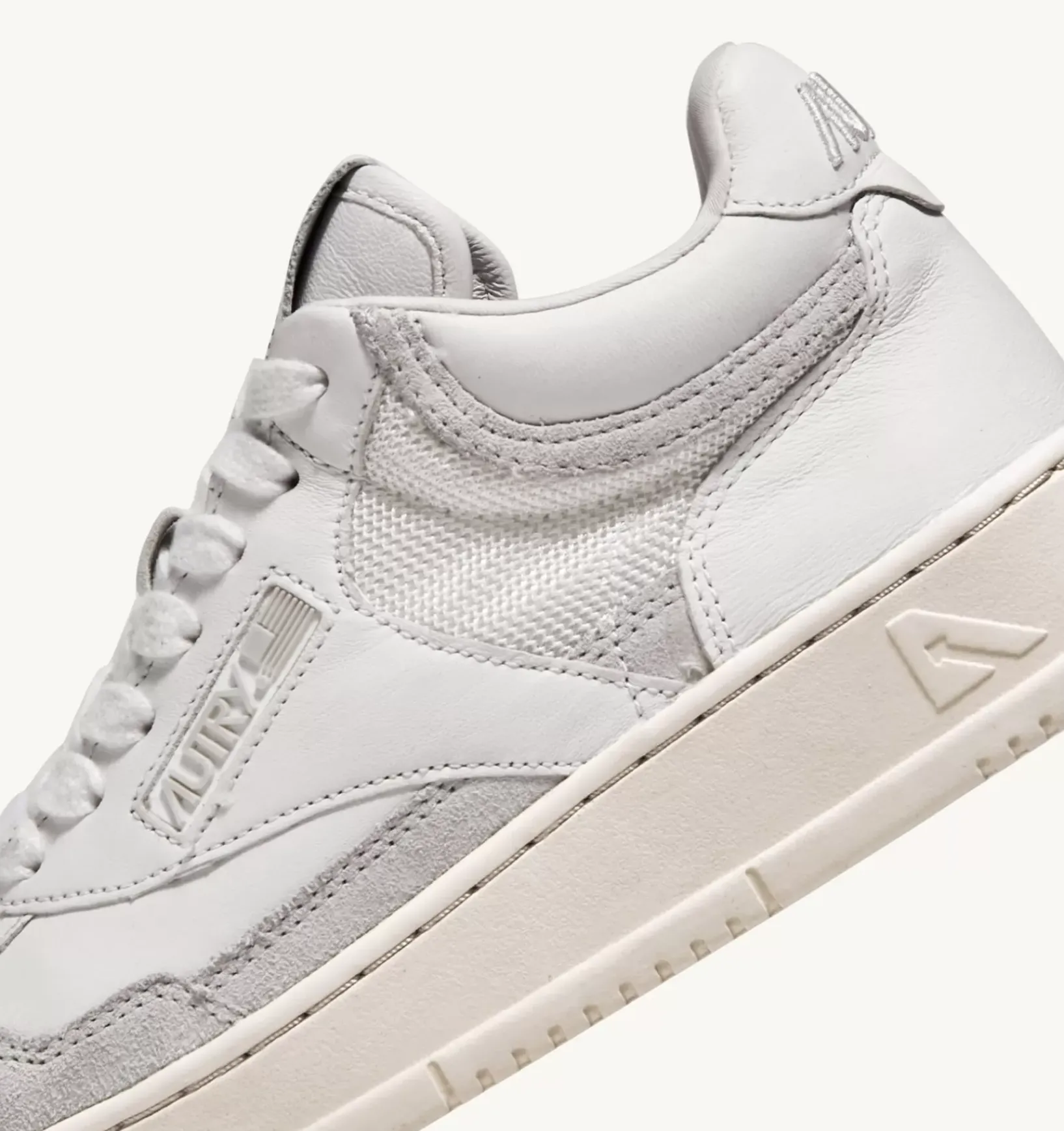 Sneakers Open Mid In Pelle E Suede Colore Bianco