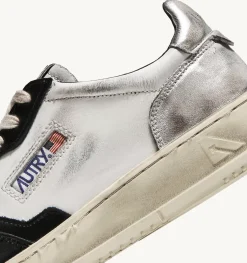 Sneakers Super Vintage Low In Pelle Bianco Nero E Argento
